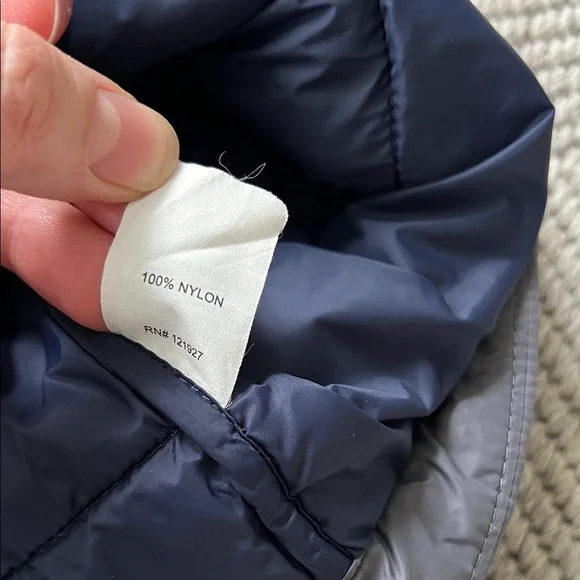 Johnnie-O Men's Quilted Vest - Picture 11 of 11